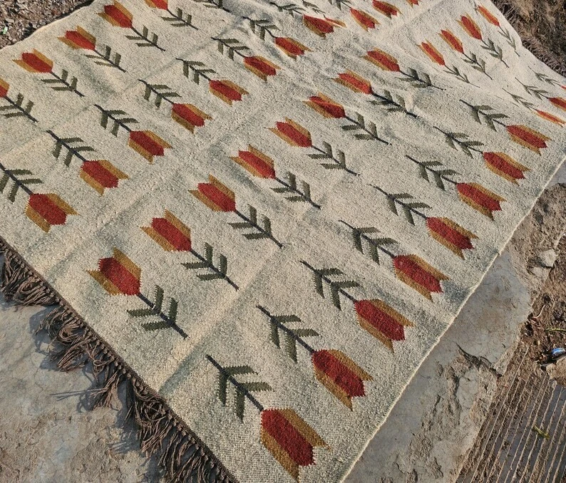 Rug Natural Handwoven Wool Jute Rug, Vintage Kilim Rug, Traditional kilim Rugs - Image 3 of 4
