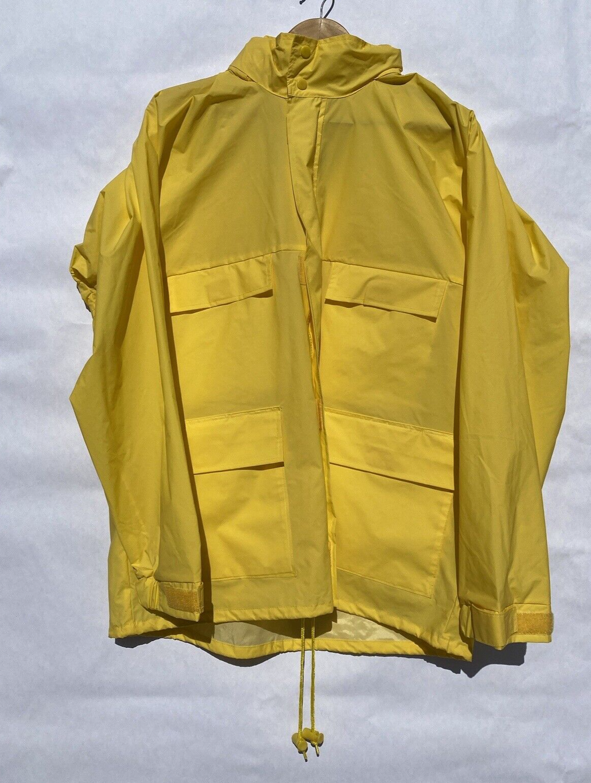 Weather Rogue Vintage Yellow PVC Raincoat with Cargo Pockets and Vent Design-image