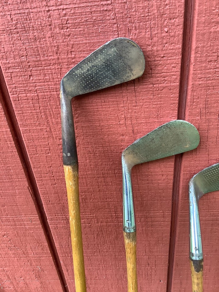 4 Vintage Spaulding Wood Shaft Golf Clubs Dundee Putter Mashie Iron