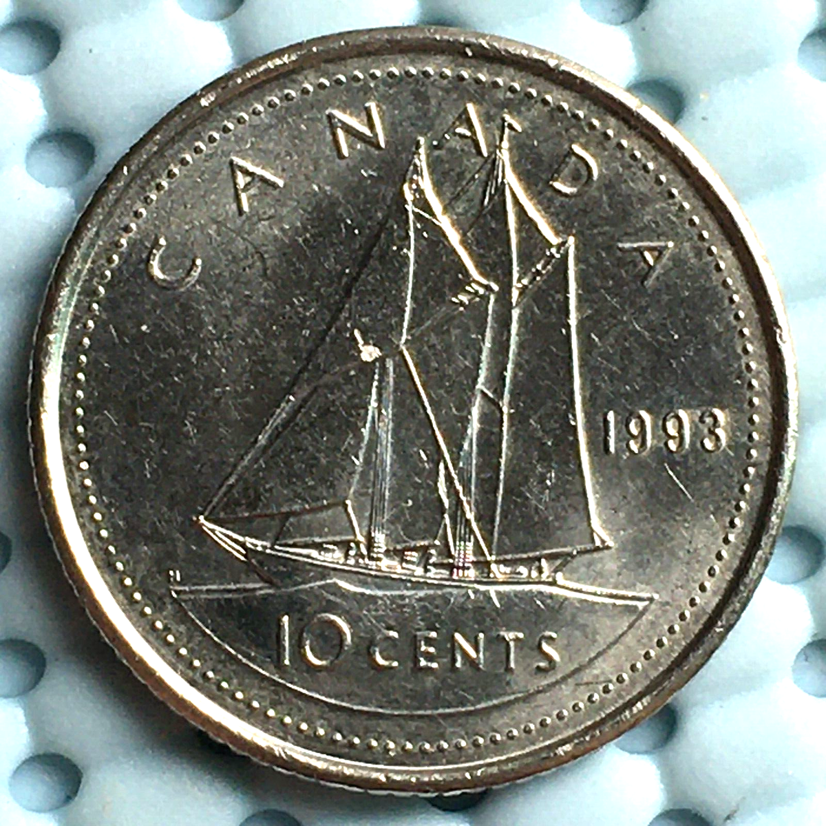1993 Old Coin Collectible Money Queen ELIZABETH II England UK