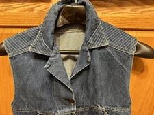 VTG 1980s Chic By h.i.s. Made In USA Women’s M Blue Jean Denim Vest Sunset Blues