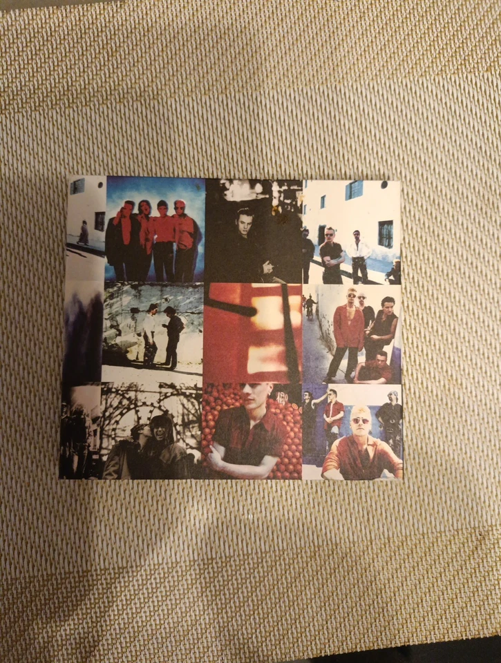 U2 - Achtung Baby | 2 CDs | Remastered Deluxe Edition 2011 | Enhanced Box Set - Bild 2 von 4