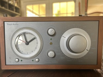 tivoli audio henry kloss model three clock radio