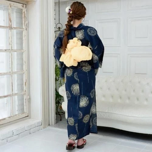 Japanese Yukata Kimono 3-piece set with a firework that colors the night sky - Image 4 of 4