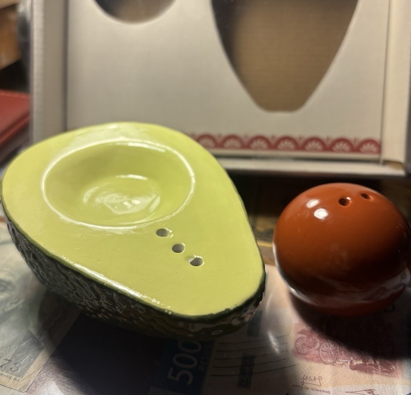 Ceramic Avocado  Salt and Pepper Shakers Set