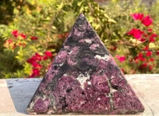 135 MM Ruby Spinel Pyramid Chakra Balancing Crystal Meditation Energy Boost.