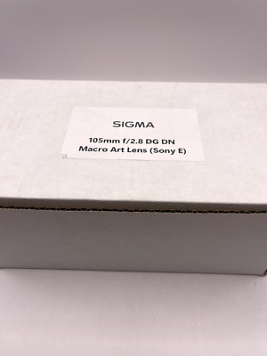 SIGMA 105mm F/2.8 DG DN MACRO Art Lens for Sony E-Mount   Great Condition''