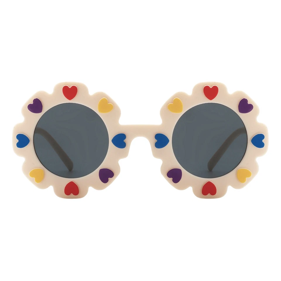 Gafas de sol redondas de gran tamaño con corazones UV 400 para niños pequeños y niñas pequeñas Foto 4 de 4