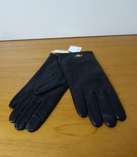 COACH PLAQUE LEATHER TECH GLOVES IN BLACK COLOR, SIZE 8. NWT