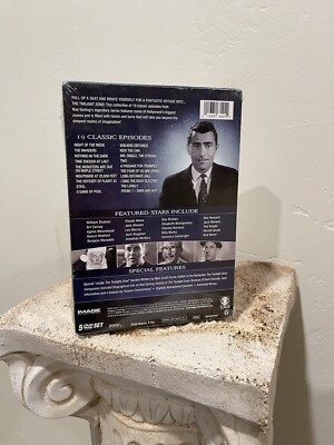 その他 Twilight Zone: Fan Favorites [DVD] Amazon.com: Twilight Zone-Fan Favorites : Art Carney, Robert
