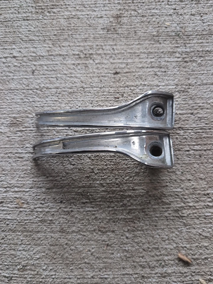 BMW E10 2002tii 1802tii E12 530I E24 635CSI Door Handle Inner Pair OEM  - Image 4 of 4