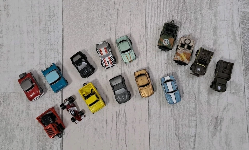Galoob Vintage Micro Máquinas Coches Camiones Jeep Lote Mixto de 15 Foto 2 de 4