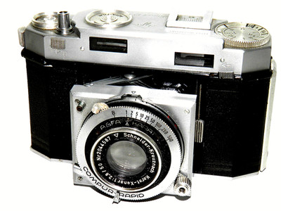 CAMERA AGFA KARAT 12 RANGE FINDER CAMERA 2,8/ 50 XENAR EARLY MODELIS WORKS FINE