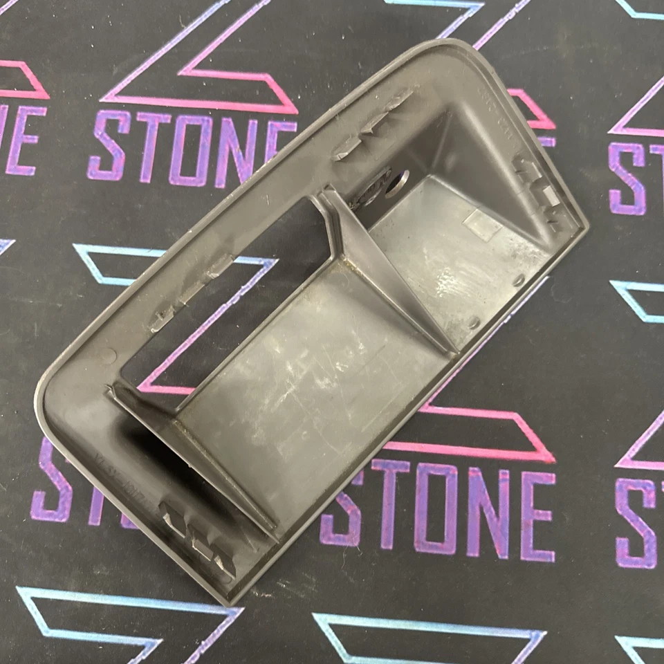 Ford Ranger 2007 moldura panel de almacenamiento interruptor bolsillo YL5X-10117A72-AAW gris Foto 3 de 4