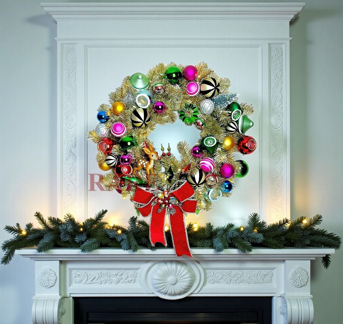 MacKenzie-Childs Granny Kitsch Illuminated Christmas Wreath