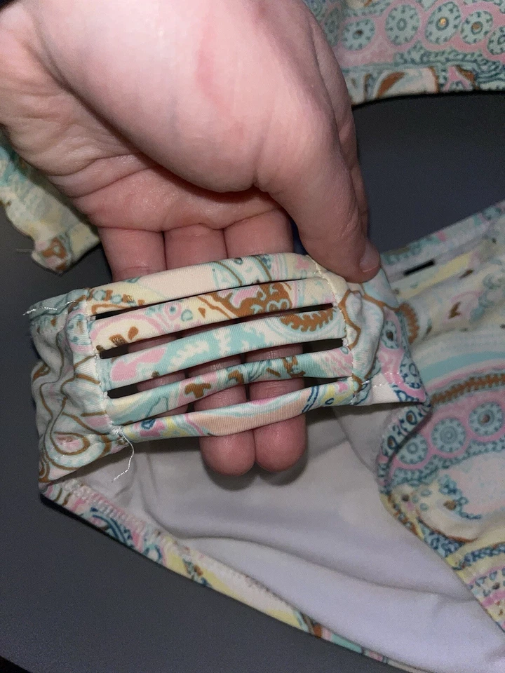 Womens Miss Me Swim Suit Bikini Set Paisley Print Size Small Foto 4 de 4