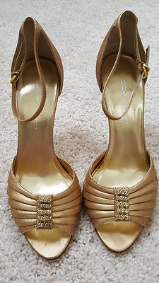 New DKNY Metallic  Leather Peep-Toe Pumps, Gold, Size 6 1/2
