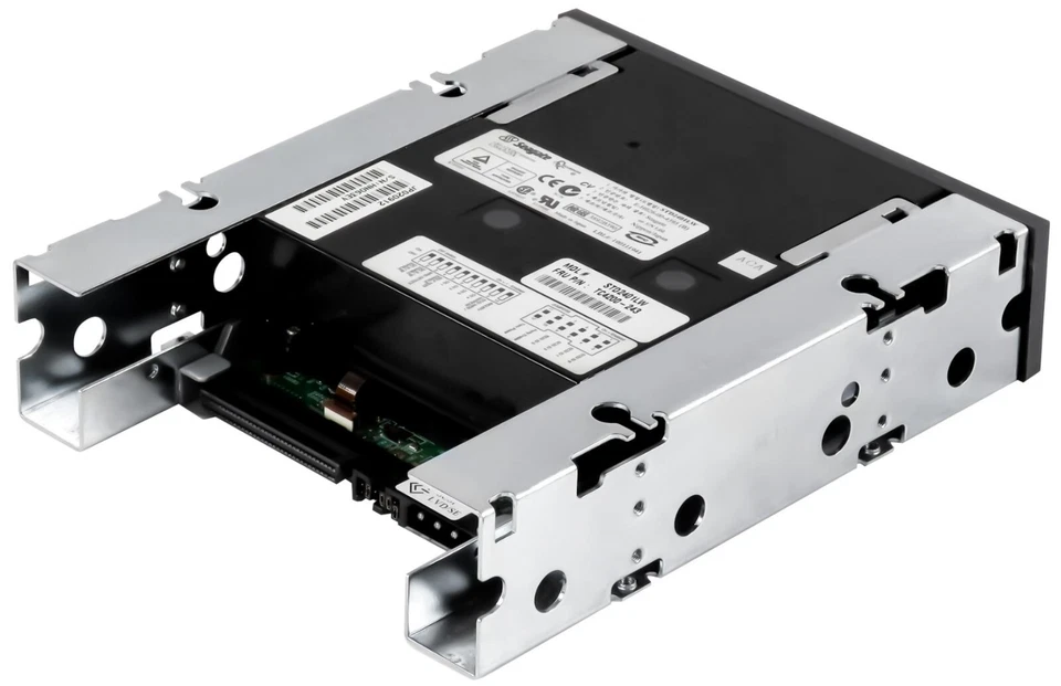 Streamer Seagate STD2401LW TC4200-243 DDS4 20/40GB SCSI 5.25'' - Image 2 of 2