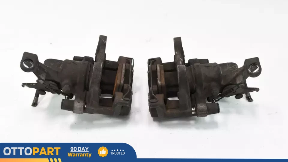 Jaguar XK 2007 par de pinzas de freno laterales traseras izquierda conductor y pasajero derecho OEM Foto 4 de 4