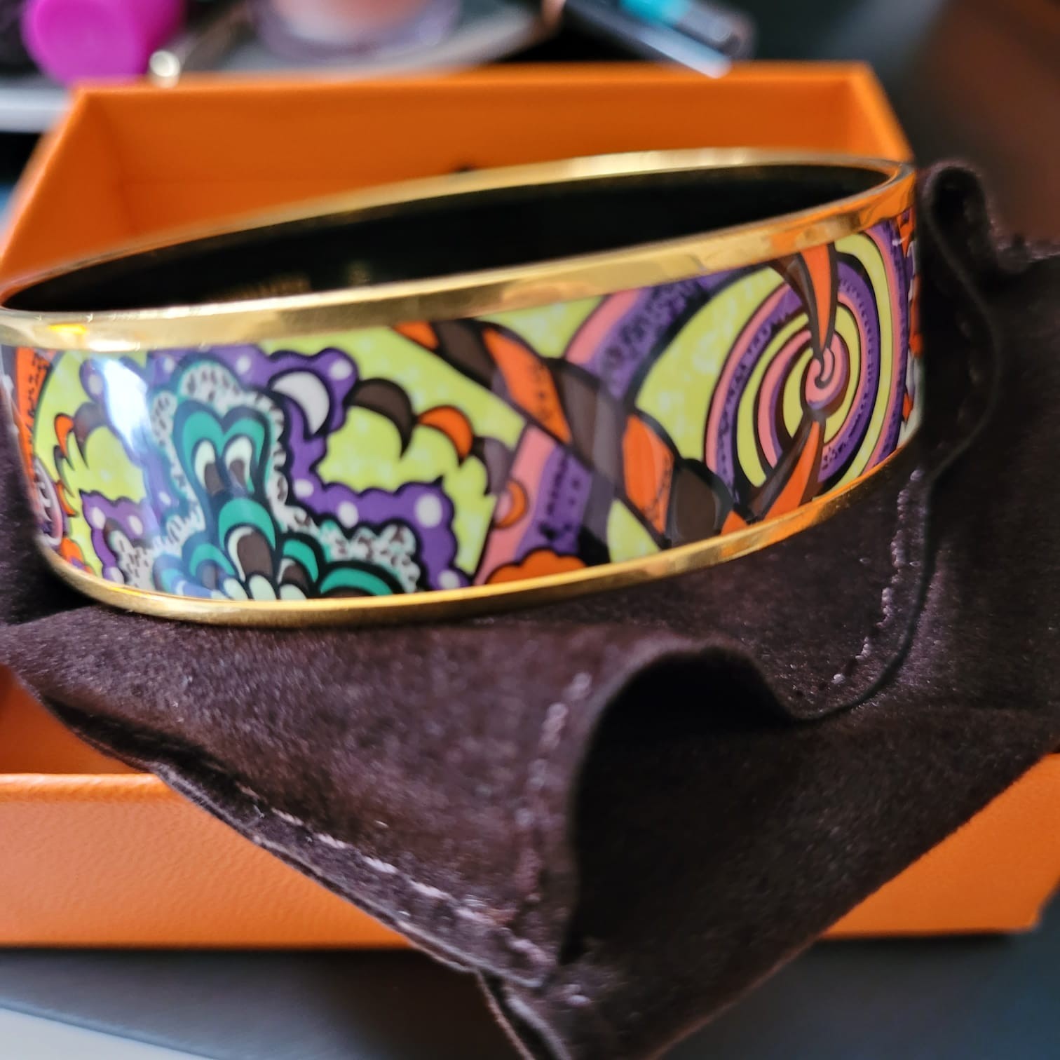 ✨️HERMÉS✨️ MEDIUM WIDTH ENAMEL BANGLE SIZE 70 VER… - image 4
