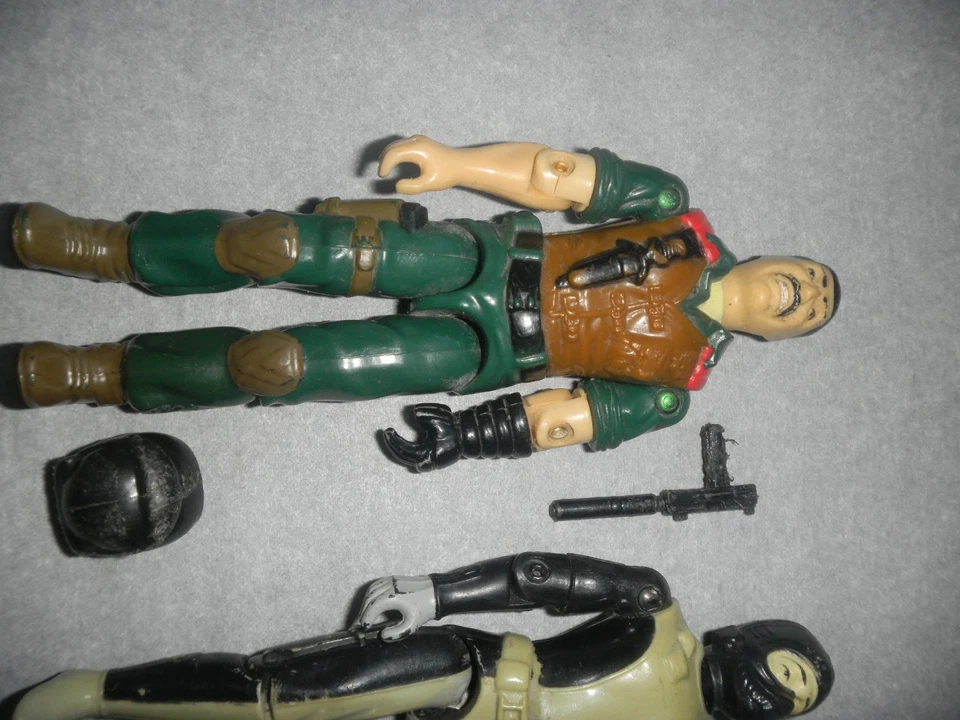 Vintage 1980s G.I. GI Joe Cobra Lot ARAH 3.75 Action Figures Accessories Weapons - Image 2 of 4