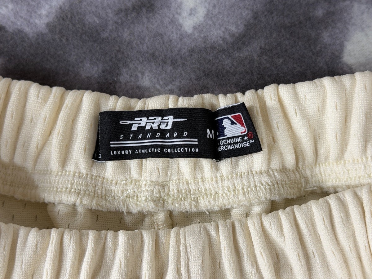 PRO Standard New York Yankees MLB Athletic Shorts Drawstring Pockets - MENS MED View 3