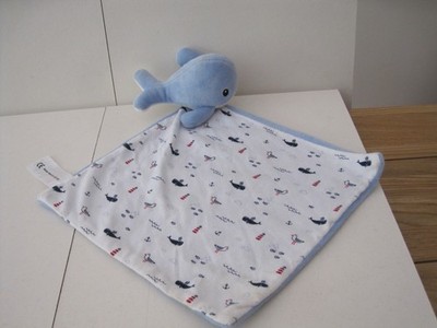 MATALAN WAL BETTDECKE BLANKIE BLAU SCHNULLER WEICHES SPIELZEUG