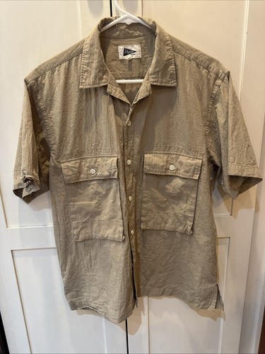 Pilgrim Surf & Supply Men’s Khaki Tan Button Up Shirt Small