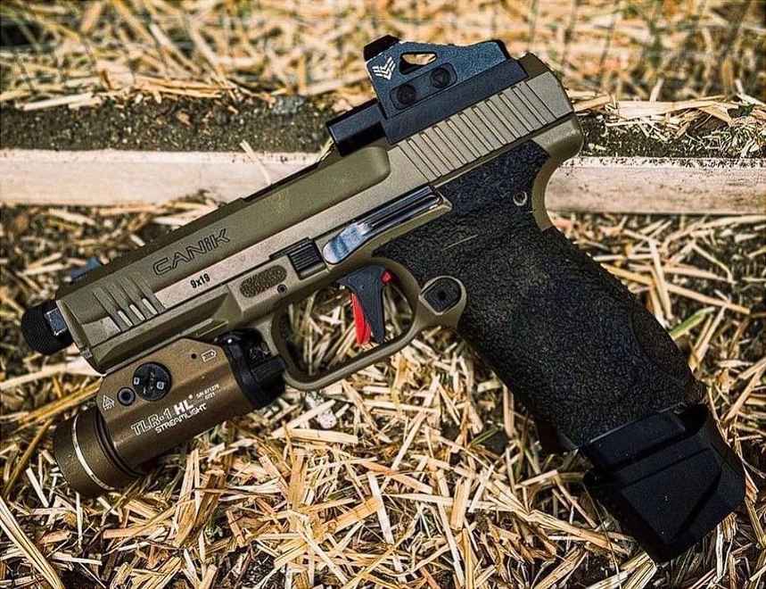 HandleItGrips Edge Series Grip Wrap For Glock Pistols - Recoil Reduction & Grip Enhancement (Black)