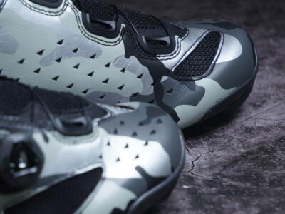 LAKE CX238 Leather Cycling Shoes: Silver Camo Standard-Width