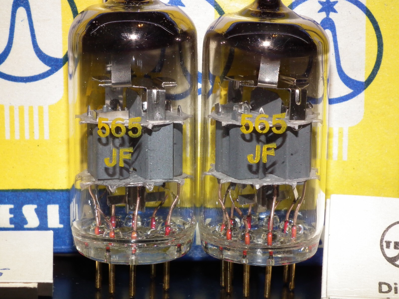 E88CC Tesla 6922 Czechoslovakia NOS NIB Platinum matched pair Gold Pins