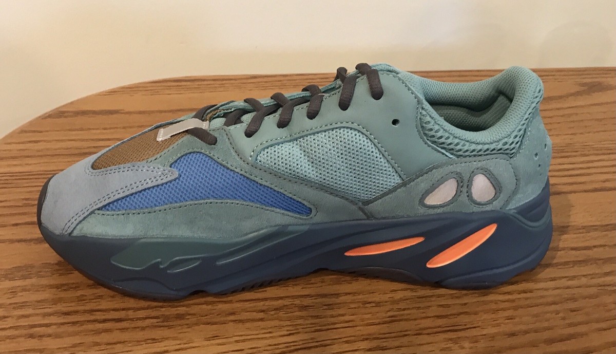 adidas Yeezy boost 700 faded azure 未使用品 adidas YEEZY Boost 700