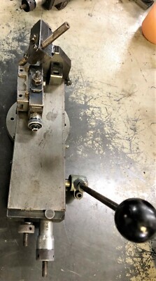 BENZINGER LEVER OPERATE CROSS-SLIDE WITH TOOLHOLDER ASSEMBLY