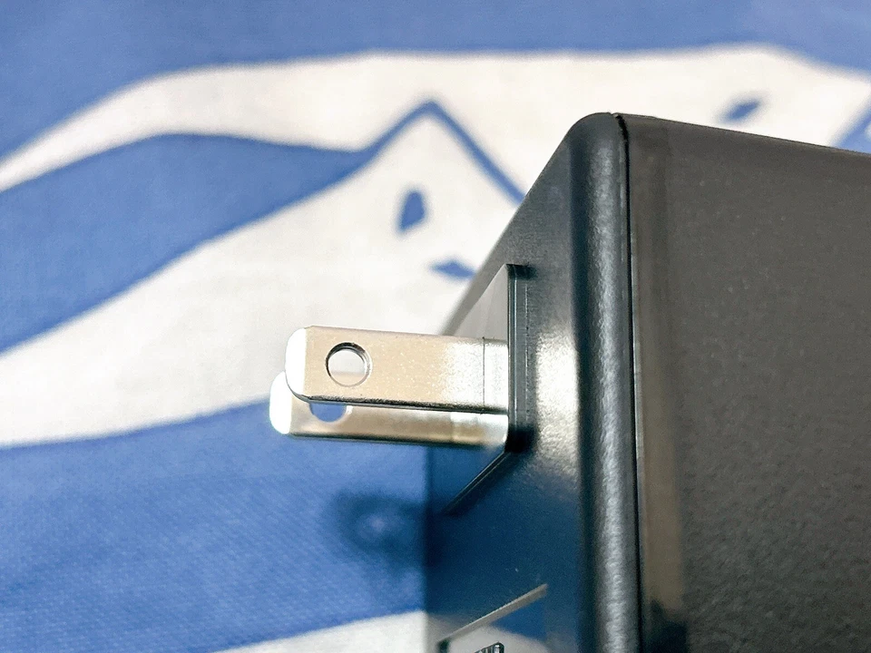 Official NEC PC Engine AC Adapter PAD-105 Japan Power Supply 9V 650mA Open Box - Image 3 of 4