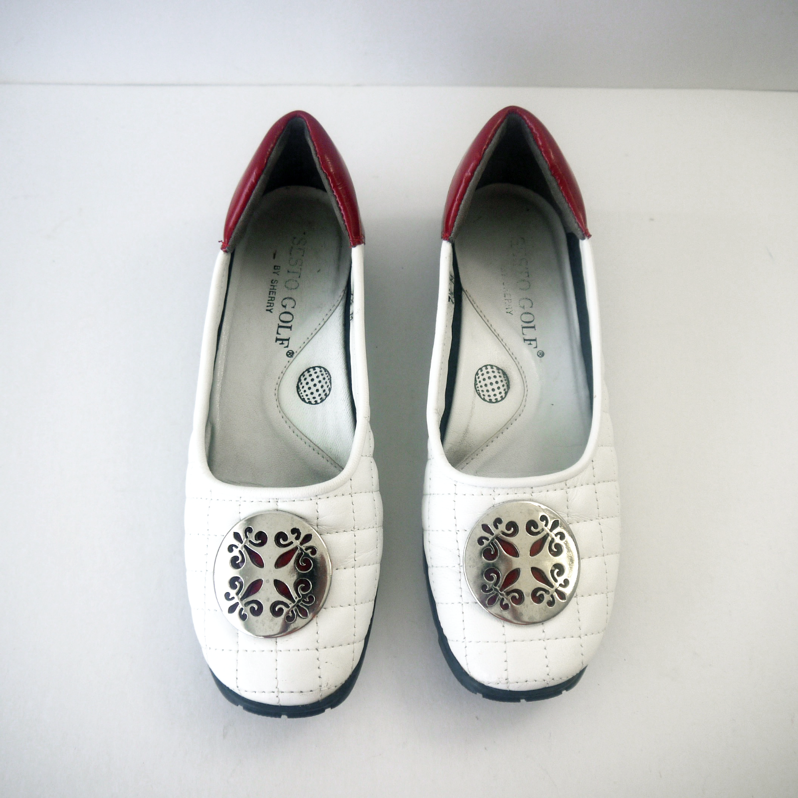 Sesto Meucci Golf 7.5M Slip on Flat Shoe White Quilted Leather Medallion  Toe | eBay