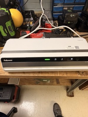 Used Fellowes 5746301 Jupiter 125 Thermal & Cold Laminator 12.5'' Width White