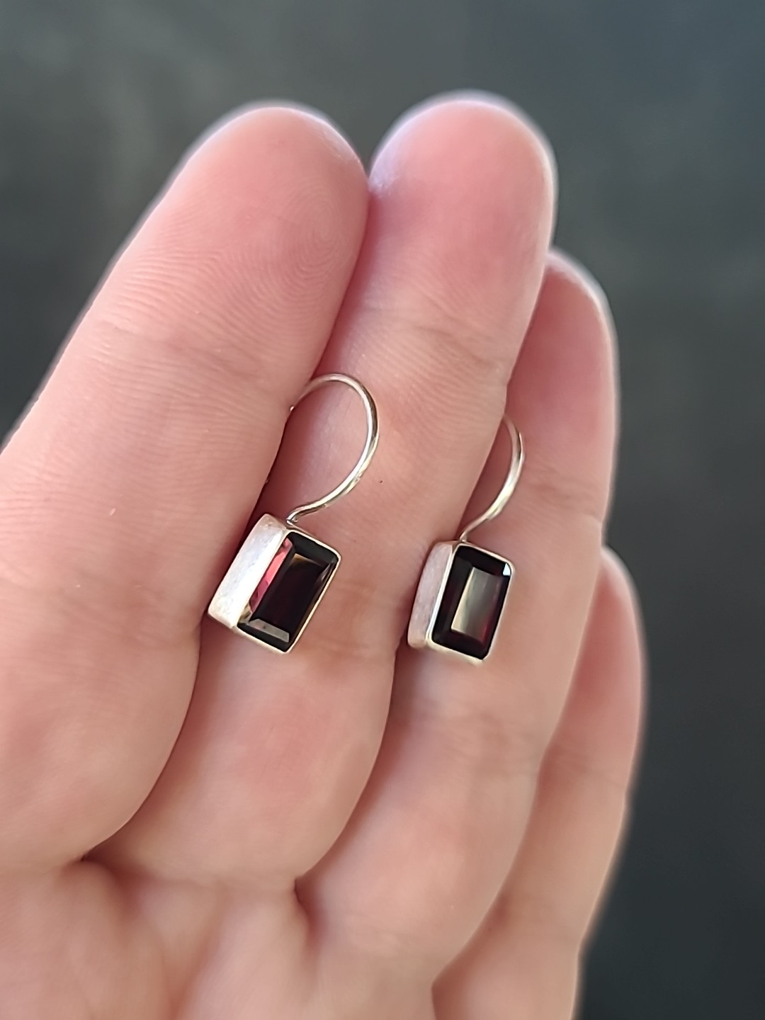 925 Sterling Silver Garnet Rectangular Dangling L… - image 2