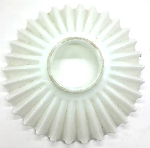 Vtg Pleated Petticoat Milk Glass Lamp Ruffled Light Shade Fluted  9-1/4" Crimped