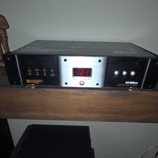 Monster Power HTS 3600 MKII Home Theater PowerCenter Clean Power Stage 3