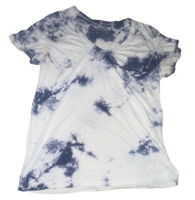 Universal Thread Women's Blue/White Tie-Dye Knit Cotton V-Neck Tee S