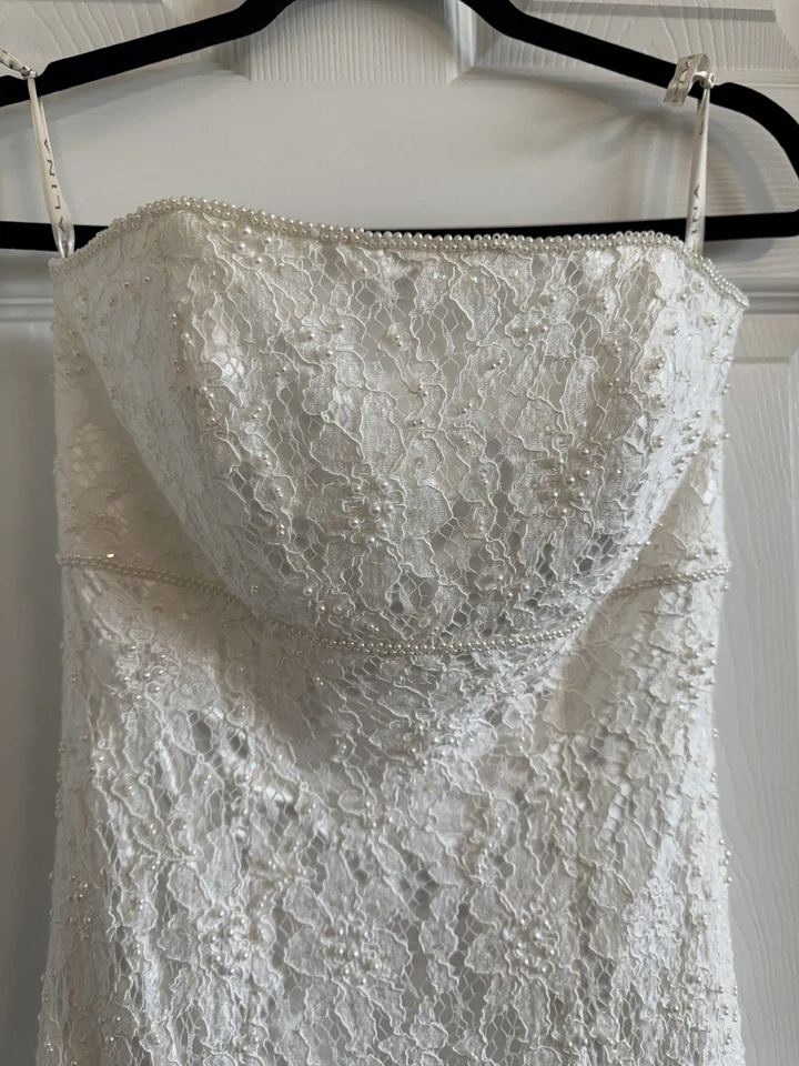 David's Bridal Galina Wedding Dress Ivory Sz 4 Strapless ,Lace,Pearl, Beautiful - Image 3 of 4