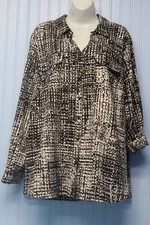 Notations Woman black check print stretch roll-tab slv button front shirt 3X