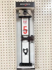 Tight Spot 5 Arrow Quiver (Kuiu Vias) Bowtech Edition. RH and LH Available. NEW