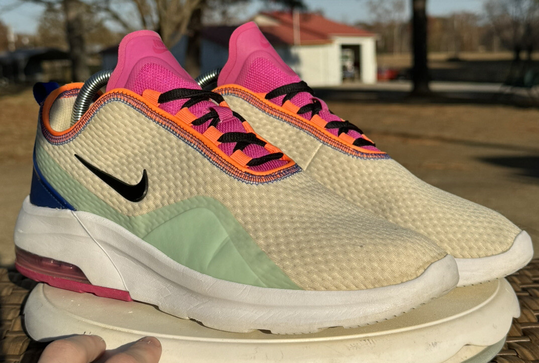 womens nike air max motion 2 es1