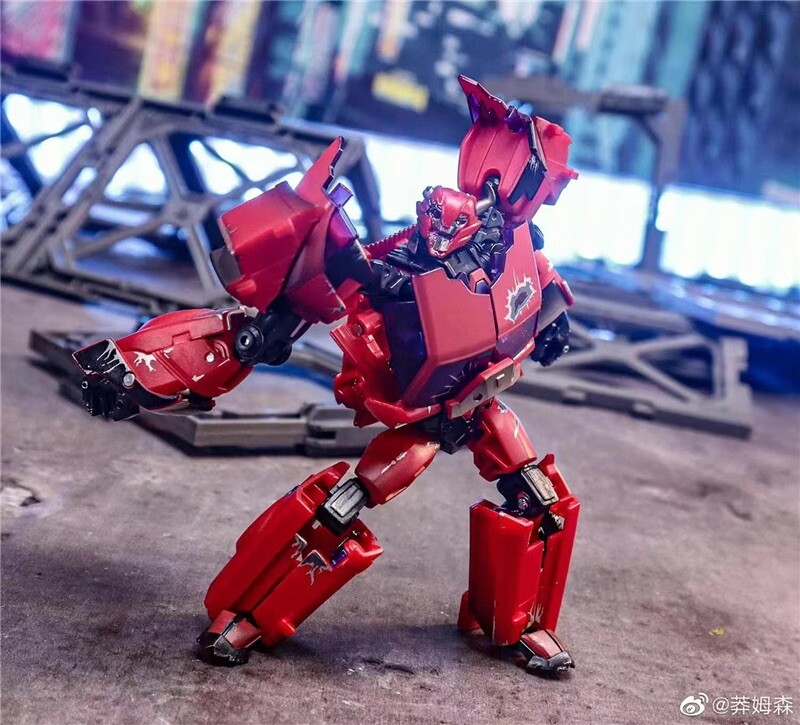 APC Toys Red Gladiator Zombie Ver. One Cliffjumper Action Figure