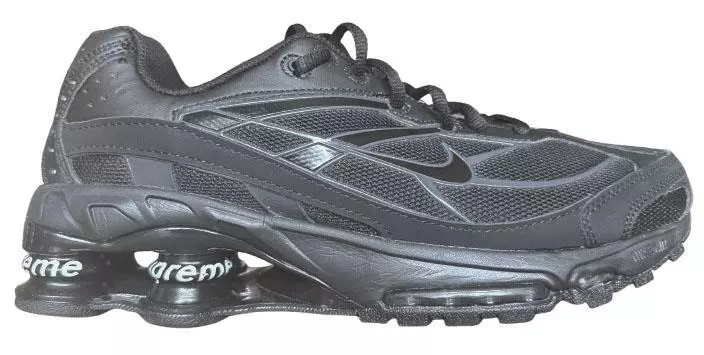 Baskets Nike X Supreme Shox Ride 2 SP Baskets UK 10 Noir