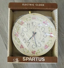 Spartus Vintage Electric Wall Clock Strawberry Pattern Working In Box Tested