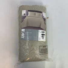 VCNY Home Full Queen Quilt Set Taupe 3 Piece Polyester Bedding