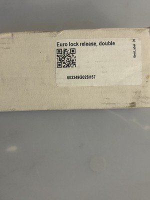 603349 EURO LOCK RELEASE DOUBLE TRIANGLE LIFT LOCK