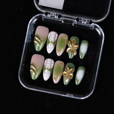 10pcs Green Gradient Almond Nails 3D Gold Flower Grid Spring Fashion